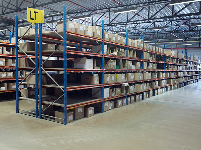 Long Span Shelving being used in a warehouse